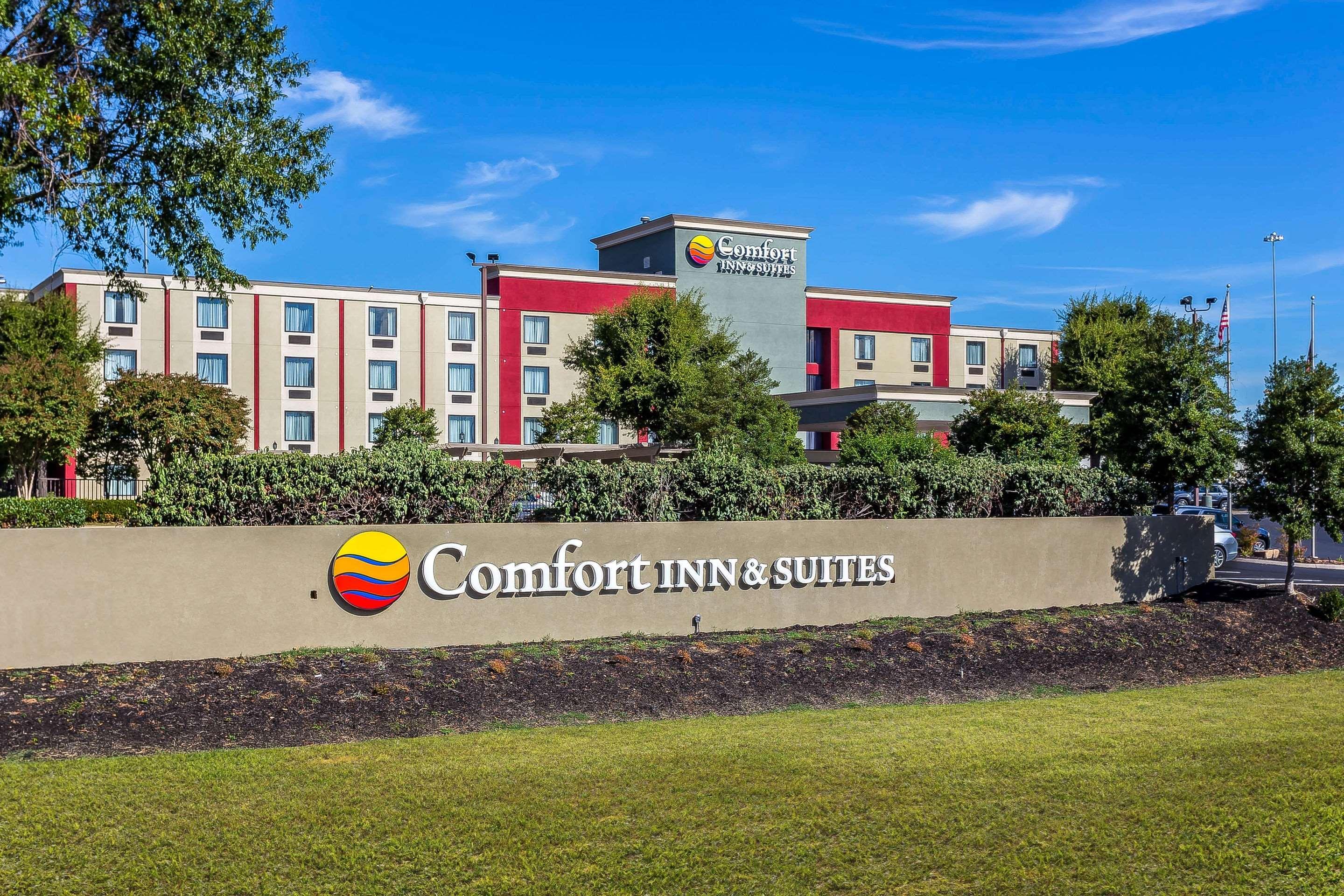 Comfort Inn & Suites Knoxville West Exterior photo